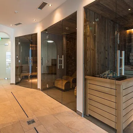 Lakeside Luxury Apartment