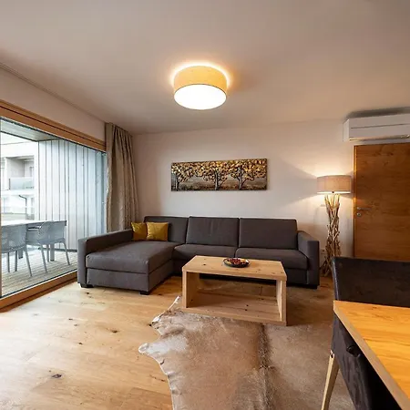 Lakeside Luxury Apartmán *