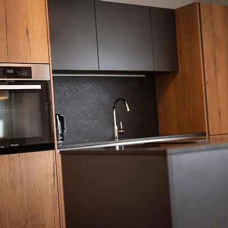 Lakeside Luxury Apartment Zell am See