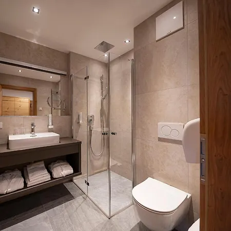 Lakeside Luxury Apartment Zell am See