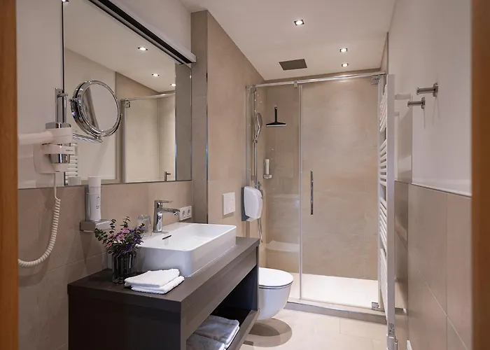 Lakeside Luxury 公寓 滨湖采尔