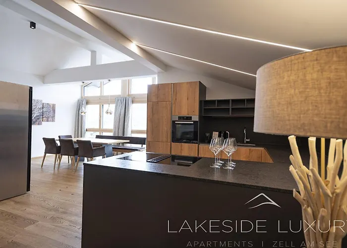 Lakeside Luxury Apartment Zell am See