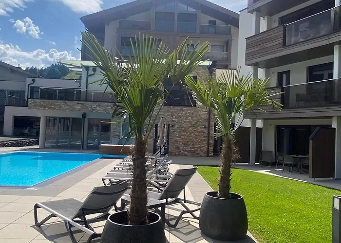 Lakeside Luxury Lägenhet *