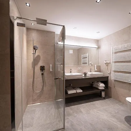 Lakeside Luxury Διαμέρισμα