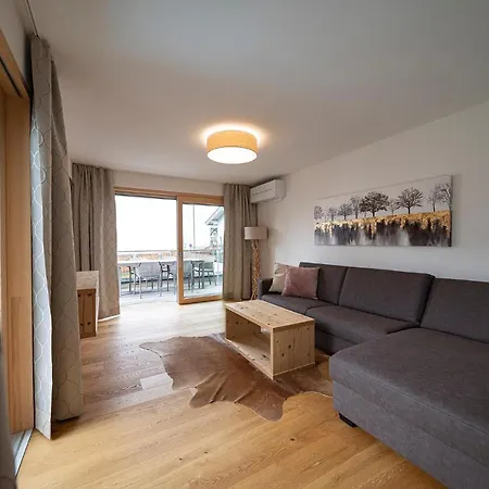 Διαμέρισμα Lakeside Luxury *