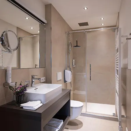 Lakeside Luxury Διαμέρισμα Τσελ αμ Ζέε